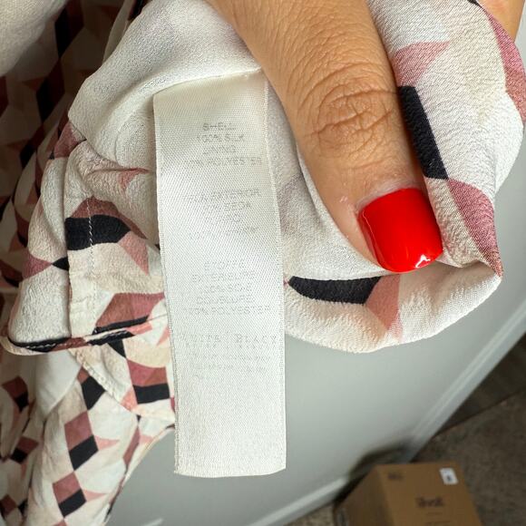 White House Black Market Top Women Small Silk Geometric Lined Office Colorful - Picture 3 of 5